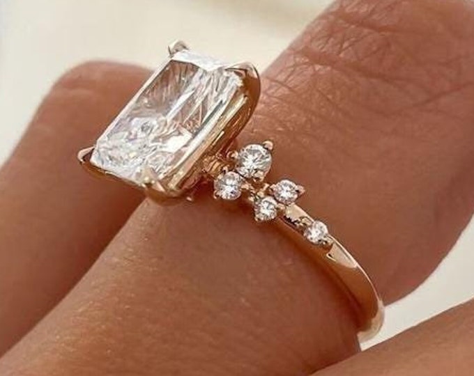 2.5 CT Radiant Cut Moissanite Diamond Ring Radiant Cut Cluster Engagement Ring 14K Gold Wedding Ring For Women Anniversary Ring Promise Ring