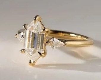 Hexagon Cut Moissanite Diamond Ring Three Stone 3 CT Hexagon Diamond Engagement Ring 14K Gold Wedding Ring For Women Trilogy Ring