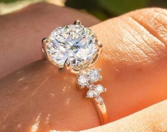 2.5 CT Round Cut Moissanite Diamond Ring Round Cut Cluster Engagement Ring 14K Gold Wedding Ring Anniversary Ring For Women Proposal Ring
