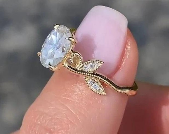 2.5 CT Oval Cut Moissanite Diamond Engagement Ring Oval Cut Engagement Ring 14K Gold Wedding Ring For Women Anniversary Gift For Her