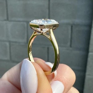 Bezel Set 4 CT Radiant Cut Moissanite Ring Radiant Engagement Ring 14K Gold Wedding Ring Anniversary Gift For Her Radiant Solitaire Ring