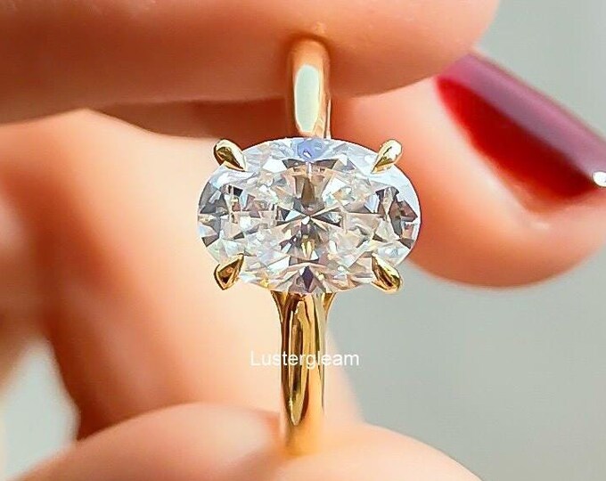 2.5 CT Oval Cut Moissanite Diamond Ring Oval Cut Engagement Ring 14K Yellow Gold Wedding Ring Anniversary Gifts Diamond Promise Ring For Her