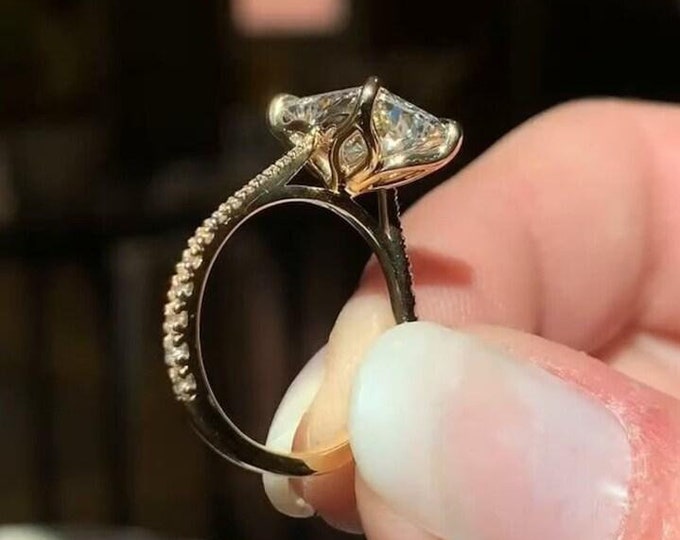 3 CT Radiant Cut Moissanite Diamond Ring Radiant Cut Tulip Set Engagement Ring 14K Gold Wedding Ring For Women Anniversary Gift Promise Ring