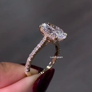 4ct Oval Cut Engagement Ring Oval Moissanite Ring 14K Gold Wedding Ring For Women Solitaire Ring Anniversary Gift For Her Cathedral Set Ring