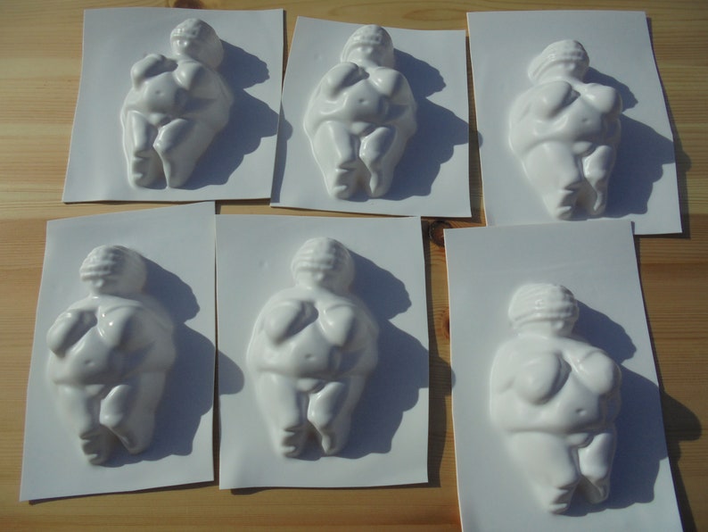 Venus mold, 6 pieces, Venus mold, by Willendorf form, for soap, chocolate, plaster, concrete... image 1