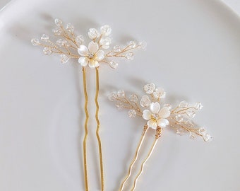 Bridal Hair Pin Flower Hair Pin Gold Hair Clip Rhinestone Headpiece Minimalist Bride Hair Pin Wedding Bridesmaid Hair Bridal Headpiece