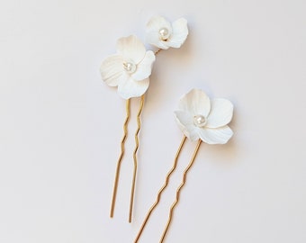 White Wedding Flower Hair Pins White Hair Pins Wedding Hair Clip Flower Hair Piece Bride Hair Accessories Bridal Headpiece Flower Pins White