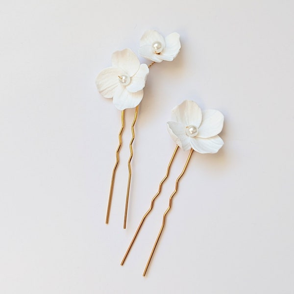 White Wedding Flower Hair Pins White Hair Pins Wedding Hair Clip Flower Hair Piece Bride Hair Accessories Bridal Headpiece Flower Pins White