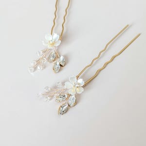 Hair Pin Flower Hair Clip Flower Hair Comb Bridal Hair Piece Hair Ornament Bridal Hair Pin Bridesmaid Headpiece Boho Wedding Elegant Hair