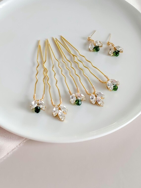 Green Bridal Jewelry Set Dainty Wedding Accessory Set Vow  display picture 2