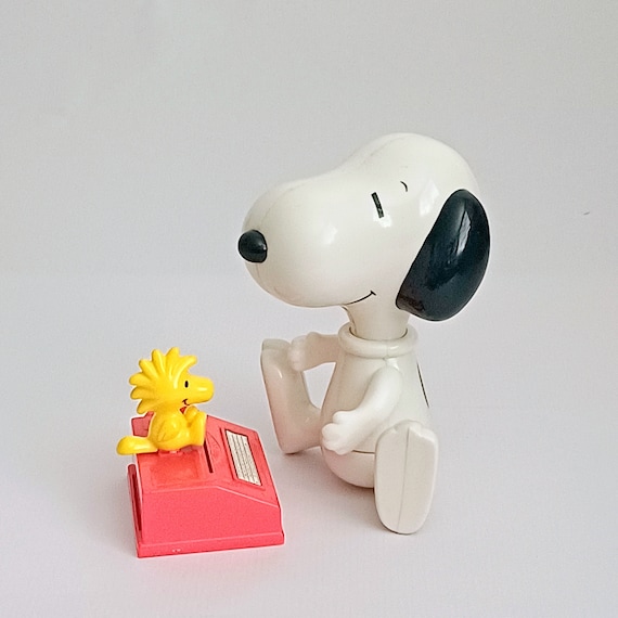 Vintage 2000 Snoopy and Woodstock Mcdonalds Happy Meal Typing