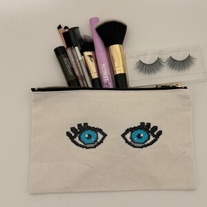 nike makeup bag