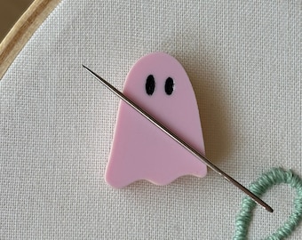 needle minder, halloween embroidery, ghost, needle magnet, needle keeper, mother's day gift, gift for girlfriend, pastel, pink