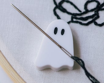 needle minder, halloween embroidery, ghost, needle magnet, needle keeper, thinking of you gift, gift for girlfriend,