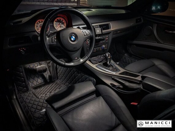 Deluxe Set of 4 Connected Essentials Fully Tailored Car Mats 5006170 Black Deluxe Set of 4 Connected Essentials Fully Tailored Car Mats 5006170 Black