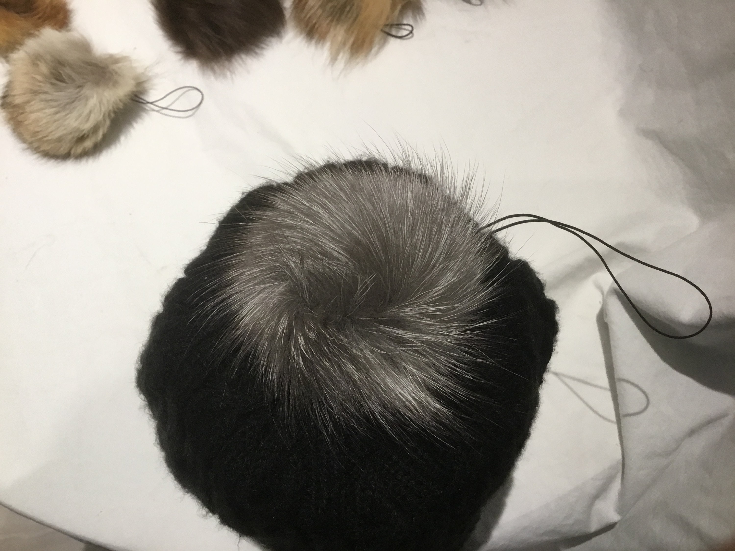 12 Pompon In Finta Pelliccia Di Volpe Fai Da Te, Arcobaleno, 9,9 Cm, Con Anello Elastico Per Cappelli, Sciarpe, Borse E Accessori - 2