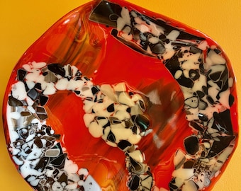 Hand-Crafted Glass Wall Hanging, Red Black White, Centerpiece Bowl (16 inch)