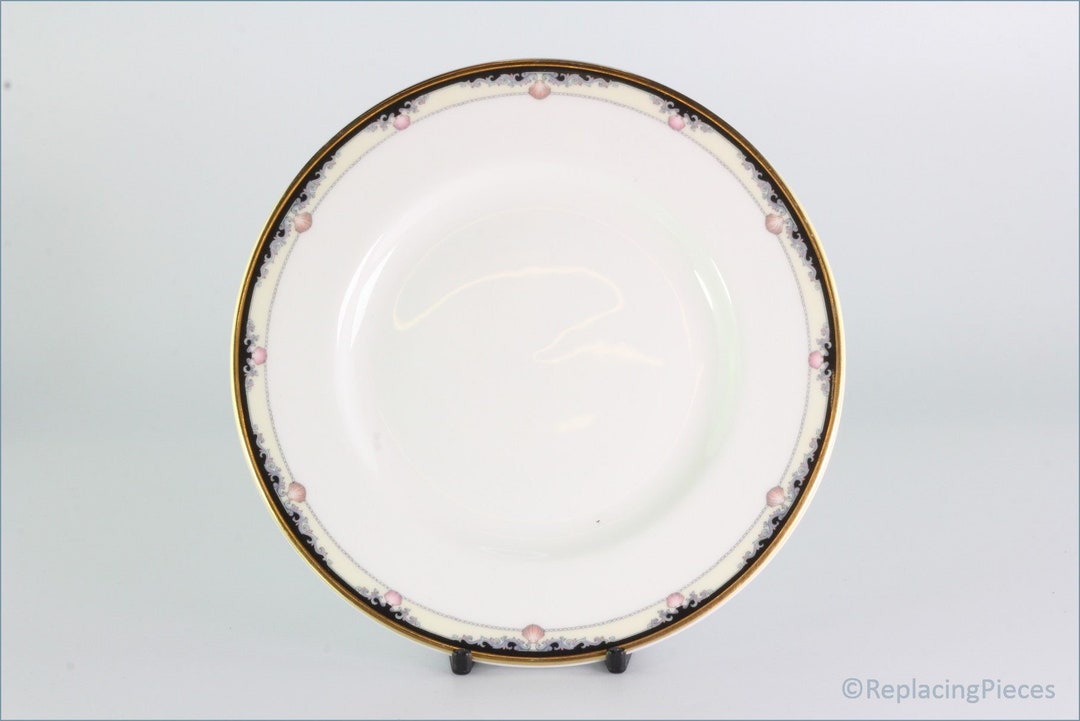 ロイヤルドルトン - ローズ (H5099) - 6 5/8インチ サイドプレート