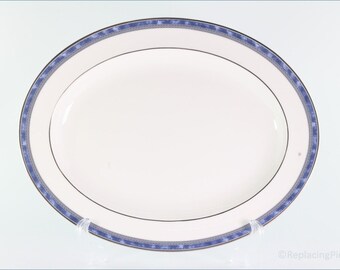 英国製 ロイヤルドルトン  ラウンドオーバルサービングプラター 英国製 ロイヤルドルトン ラウンドオーバルサービングプラター