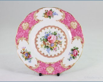 Royal Albert - Cats and Cottages - A New Discovery - Etsy Canada