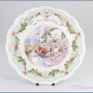 Royal Doulton - Brambly Hedge - The Snow Ball - 8&quot; Plate