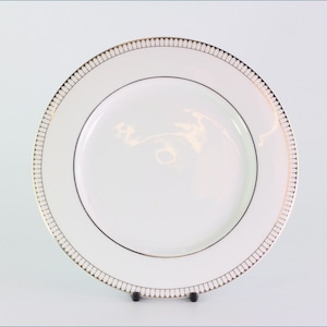 Royal Doulton - Paramount Platinum - 7 5/8&quot; Salad Plate