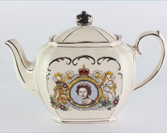 Sadler - Silver Jubilee - 1 1/2 Pint Teapot - SAD6