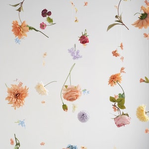 Pastell hängende Blumengirlande Installation Feiern, Hochzeiten, Fotografie, Design mehrere Größen erhältlich und kundenspezifische Farben Bild 2