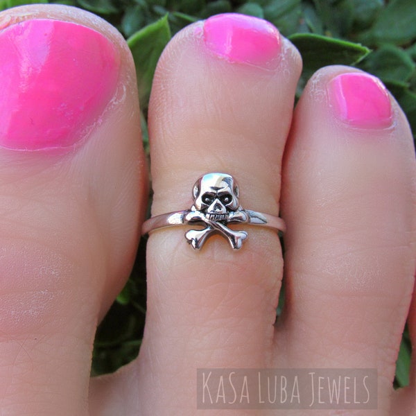 Crossbone skull toe ring, skull ring, skull toering, silver toerings - stamped 925 - solid