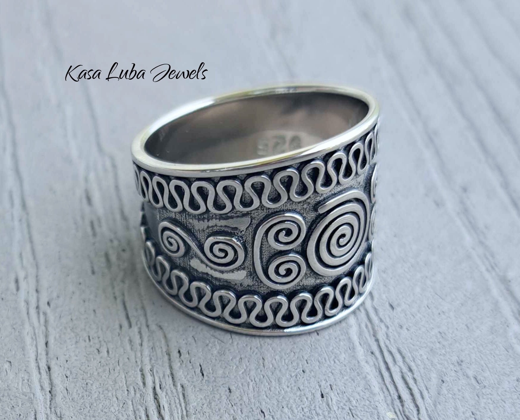 PalmBeach Sterling Silver Antiqued Bali Bohemian Wide Cigar Band Ring - 9mm, Sizes 6-10