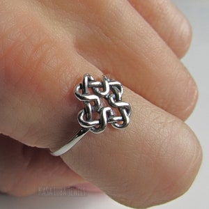 Celtic Sterling silver ring - solid silver, womens jewelry, Mystical, Magical - promise ring - 925