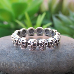 Skull eternity Sterling silver ring, Solid silver - mens skull rings, womens thumb ring, index finger ring