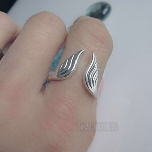 Anillo de alas de plata de ley oxidada - Joyería de ángel ajustable imagen 5