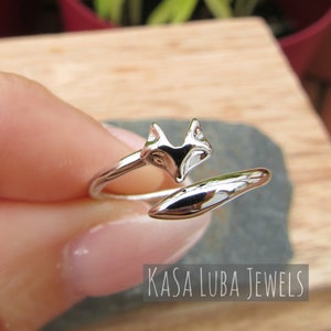 Fox Sterling silver ring, fox jewelry, fox ring, gift for her - gift for mom - womens, sizes 1-14 STRAIGHT tail adjustable