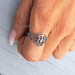 Sterling Silver High Polished Spider With Spiderweb Ring - .925 Silver Jewelry