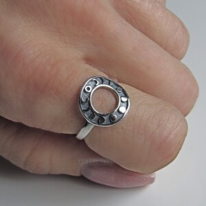 Sterling Silver moon phases ring - Womens statement ring - thumb ring - Moon jewelry - cute ring