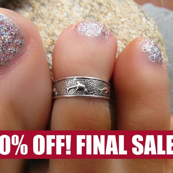 Gold Toe Ring - Etsy