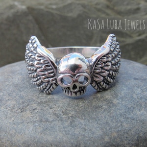Skull wings Sterling silver ring - mens ring - womens ring - skull jewelry - gothic ring - biker ring - silver ring