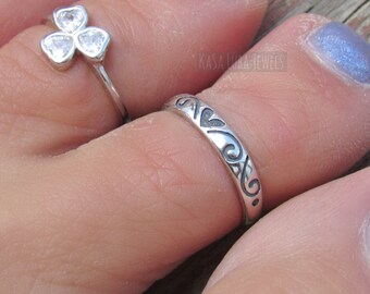 Heart Toe ring - sterling silver - stamped 925 - solid silver - vacation jewelry -