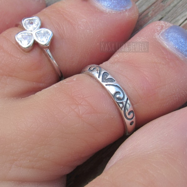 Heart Toe ring - sterling silver - stamped 925 - solid silver - vacation jewelry -