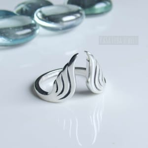 Anillo de alas de plata de ley oxidada - Joyería de ángel ajustable imagen 4
