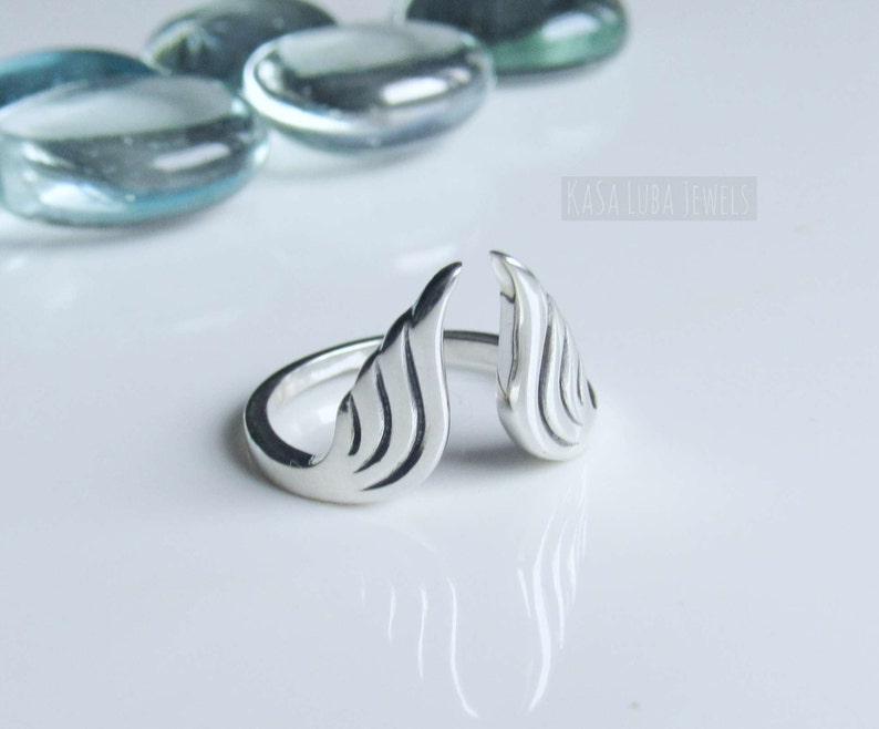 Anillo de alas de plata de ley oxidada - Joyería de ángel ajustable imagen 4