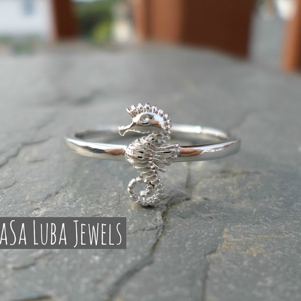 Silver Seahorse ring, stackable ring, simple ring, silver ring