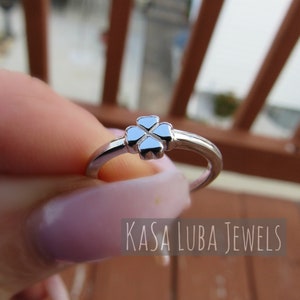 Silver clover ring, Womens shamrock ring - irish jewelry - stamped 925
