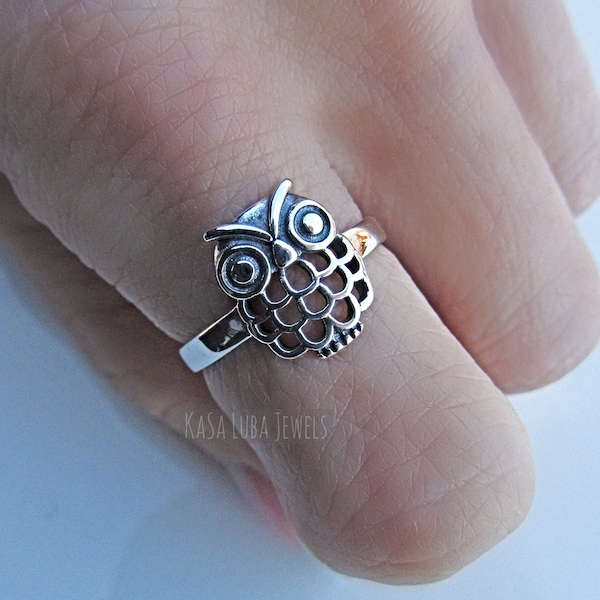 Owl Sterling silver ring - dainty - solid sterling silver - owl lovers - nature - simple ring - cute ring