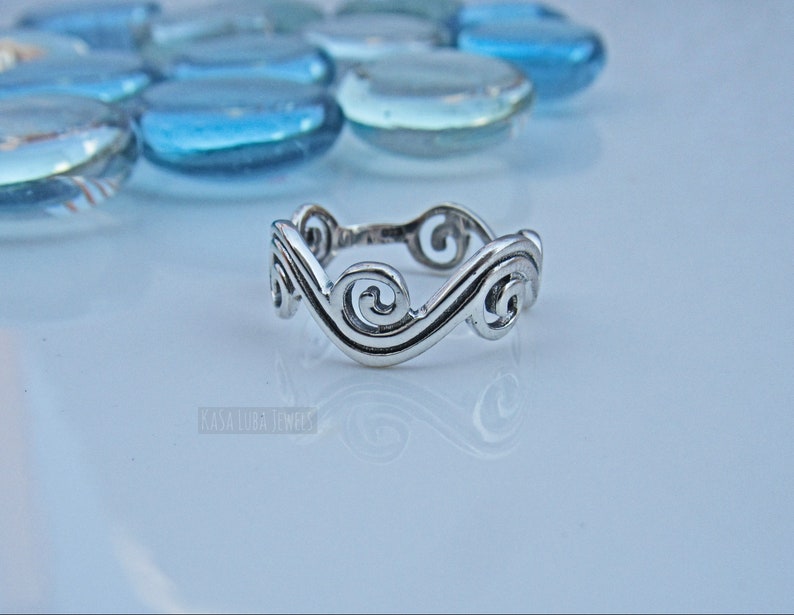 Silver wave ring Sterling Womens ring, vacation ocean, 925 silver surfer image 3