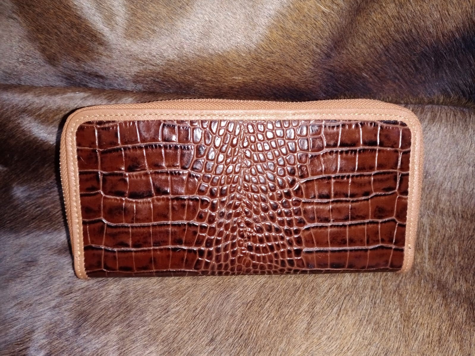 Copper Brown EMBOSSED CROCODILE LEATHER : Genuine Leather 2.5-3 oz. -  Perfect for Handbags and Leather Crafts!