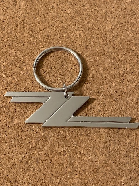 TheOpen Product 靑龍 KEY CHAIN 4BFT008 ZZ Top CHROME Key Chain Solid Metal 3 1/4 Inches Very STURDY