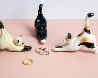 Ceramic Stretching Cat Ring Holder | Handmade Ceramic Figurine