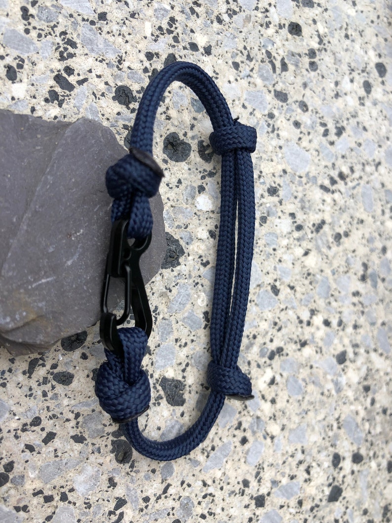 Paracord Carabiner Bracelet Climbing adjustable wristband | Etsy